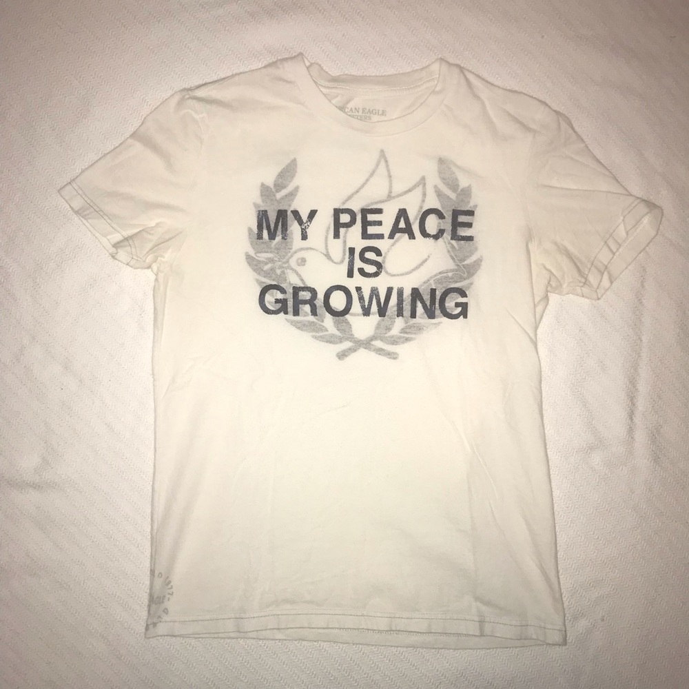 American Eagle Vintage Appliqué Small White Tee